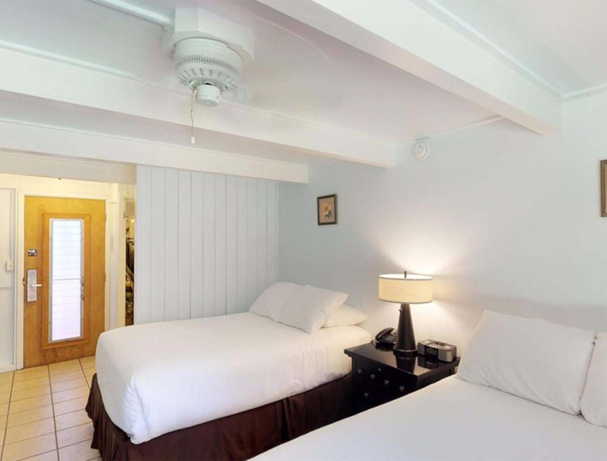 Hotel Moloka'I Kaunakakai Exteriör bild